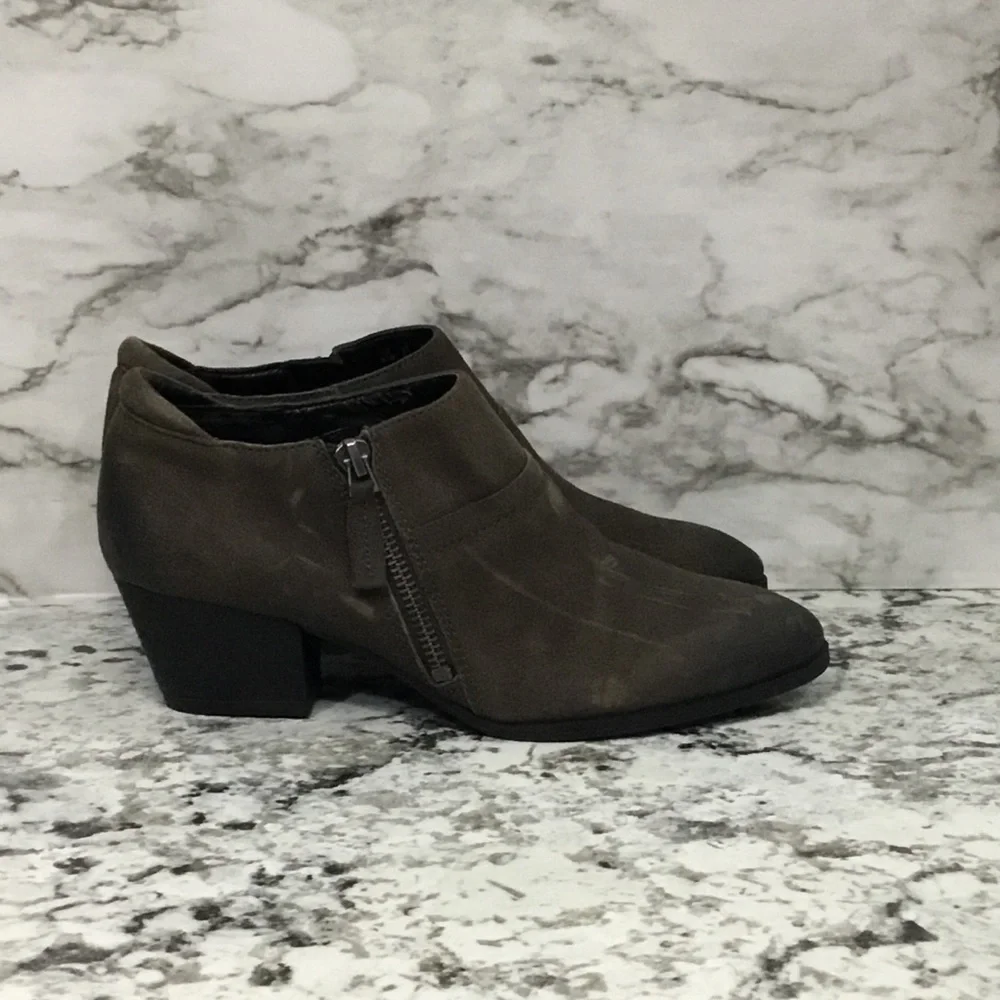 Franco Sarto Greco Suede Ankle Boot Booties - Picture 1 of 13